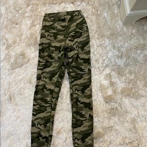 Colorfulkoala leggings